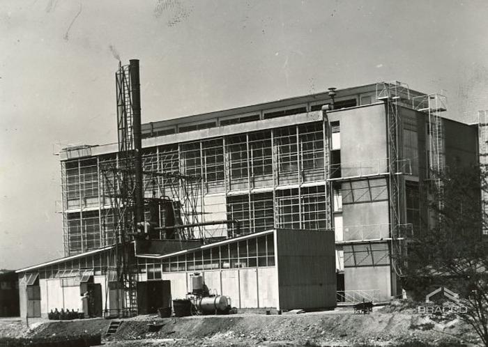 Edificio B5, produzione sintetici, anni '50