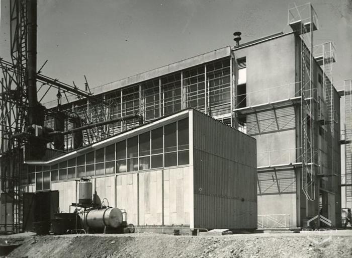 Edificio B5, produzione sintetici, anni '50