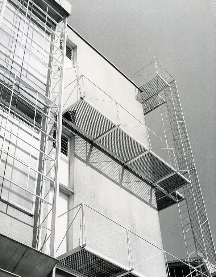 Edificio B6, produzione sintetici, anni '50