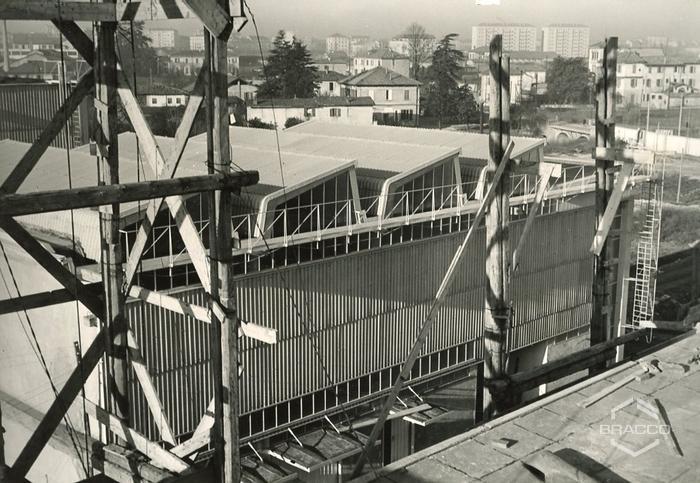 Magazzini sintetici e prodotti chimico-farmaceutici, anni '50
