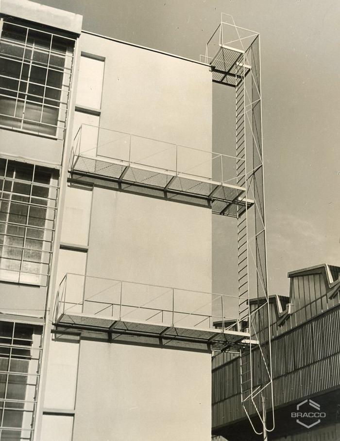 Edificio B6, produzione sintetici, anni '50