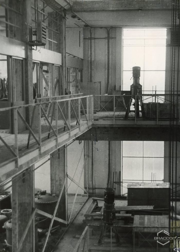 Edificio B6, produzione sintetici, anni '50