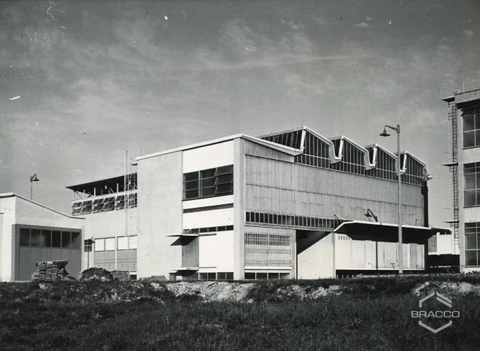 Magazzini sintetici e prodotti chimico-farmaceutici, anni '50