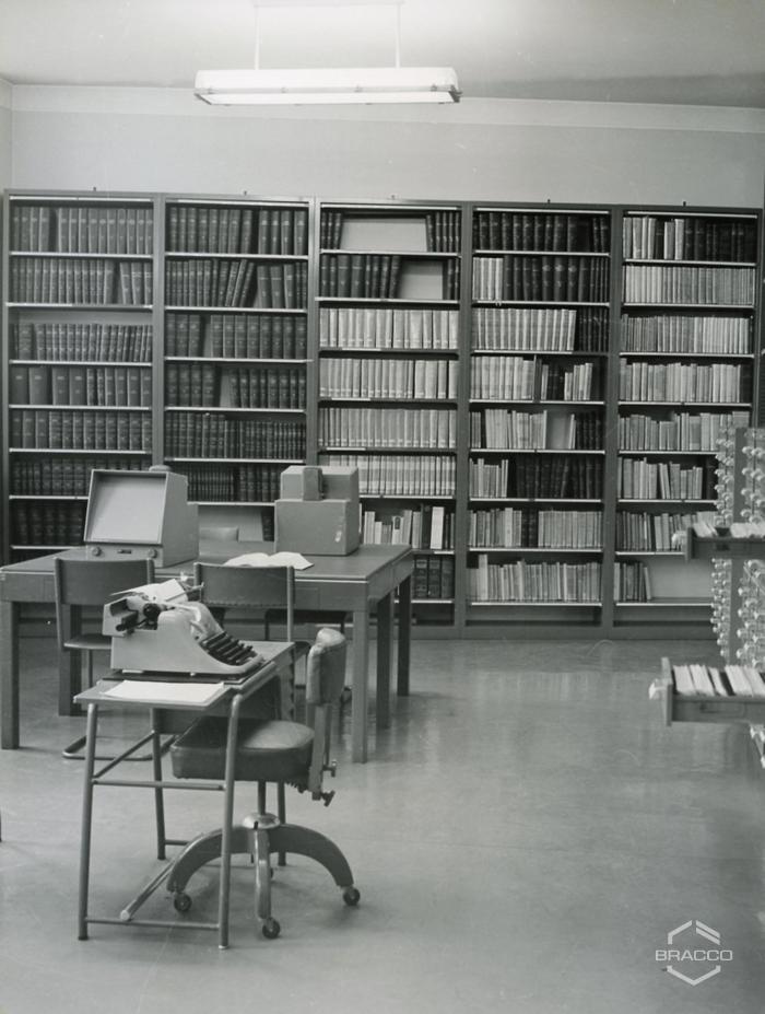 Biblioteca tecnico-scientifica, anni '60