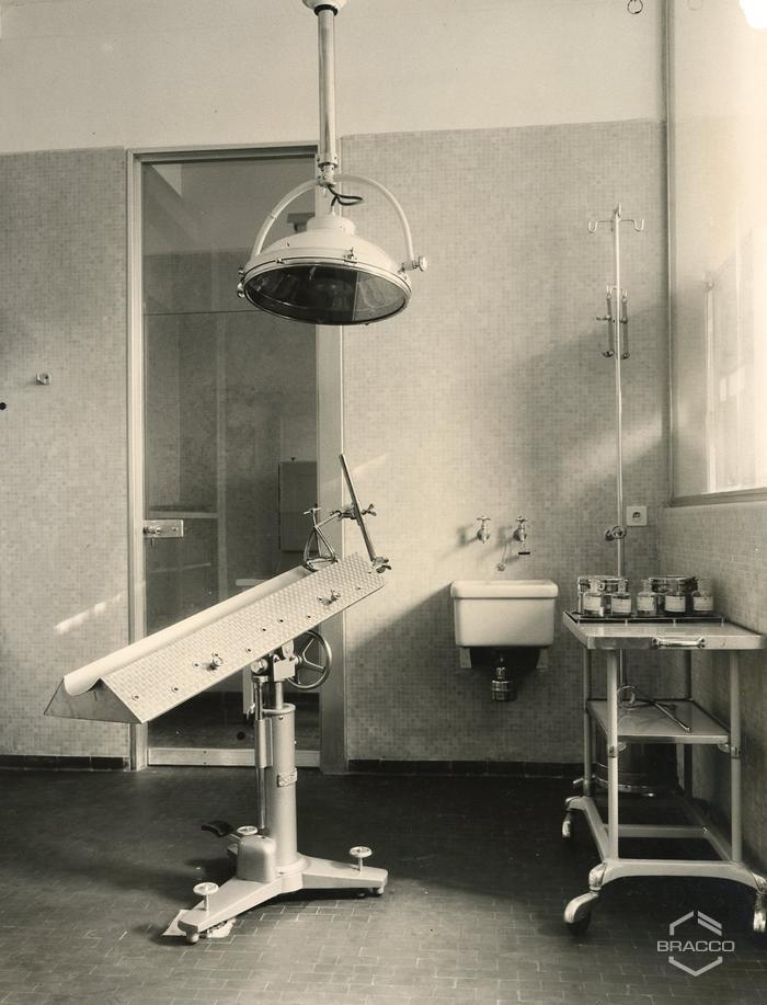 Attrezzature e macchinari dei laboratori di ricerca, anni '60