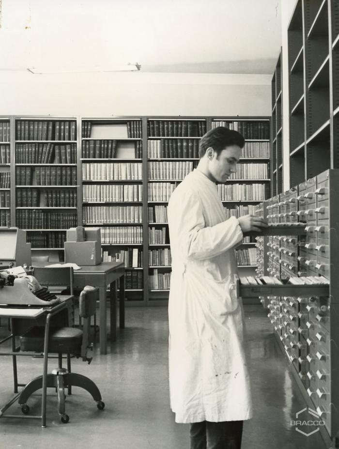 Biblioteca tecnico-scientifica, anni '60