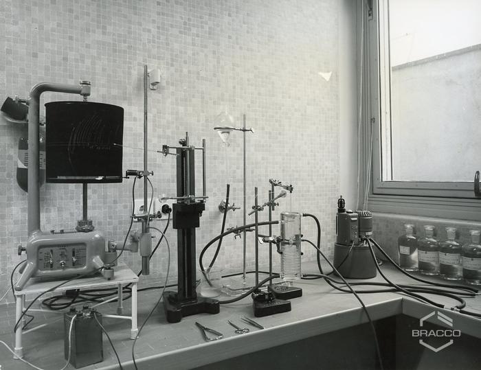 Attrezzature e macchinari dei laboratori di ricerca, anni '60