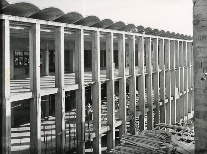 Lavori di costruzione dell'edificio B16, produzione specialità medicinali, anni '60