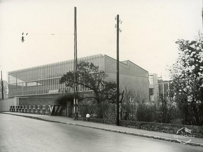 Edificio B15, confezione specialità medicinali e servizi, anni '60