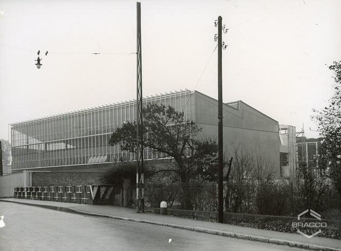 Edificio B15, confezione specialità medicinali e servizi, anni '60