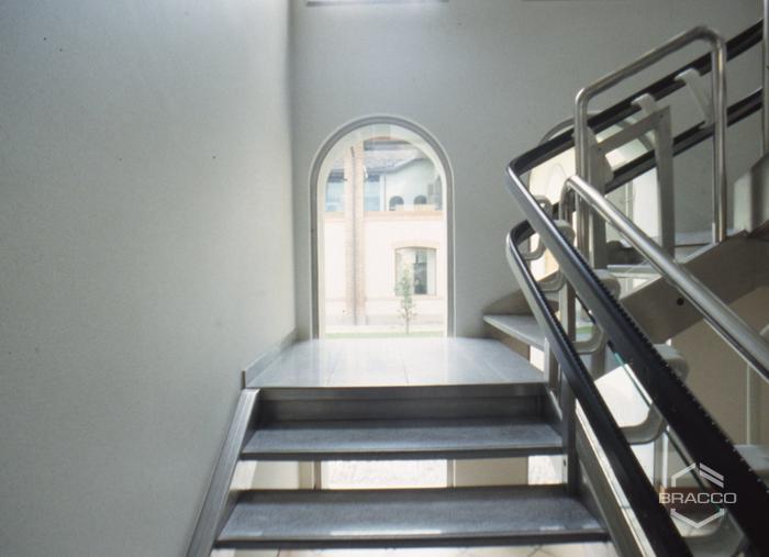 Cascina Gambero, edificio 2, stabilimento Bracco di Lambrate, anni '90