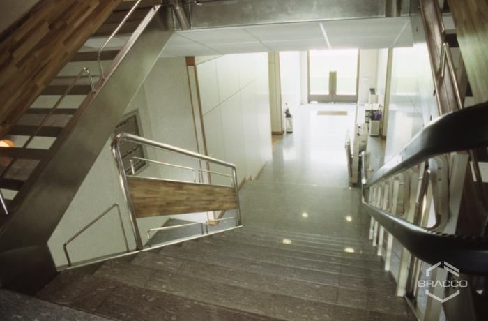 Cascina Gambero, edificio 1, stabilimento Bracco di Lambrate, anni '90