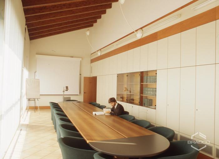 Cascina Gambero, edificio 1, stabilimento Bracco di Lambrate, anni '90