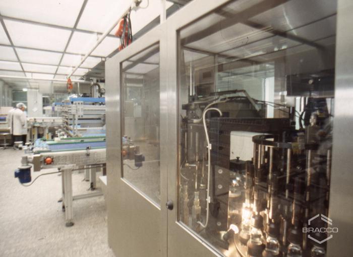 Impianti di produzione dei mezzi di contrasto Bracco, anni '90