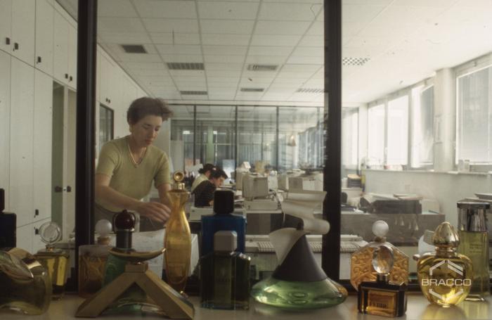 Laboratorio di ricerca chimica biologica della Diana de Silva cosmétiques, anni '90