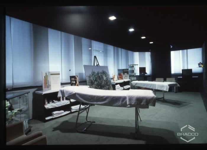 Sala polivalente presso l'edificio della Diana de Silva cosmétiques, anni '90