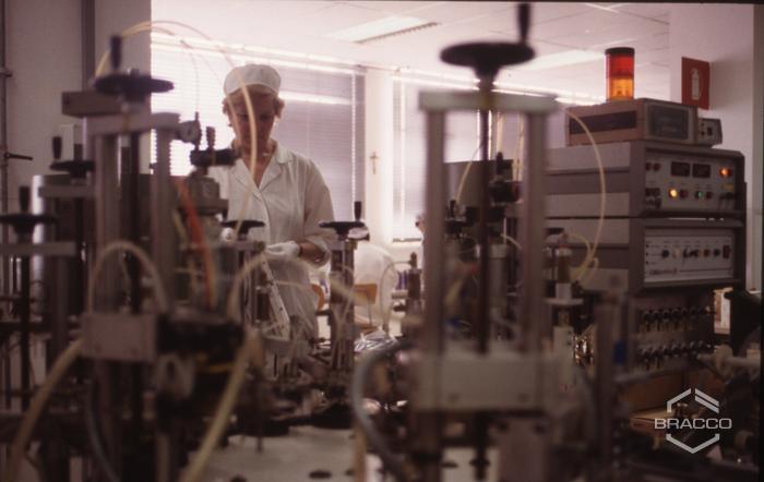 Diana de Silva cosmétiques, reparto di confezionamento, anni '90