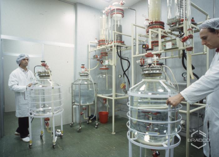 Sintetica SA di Mendrisio, reparto di preparazione delle acque, anni '90