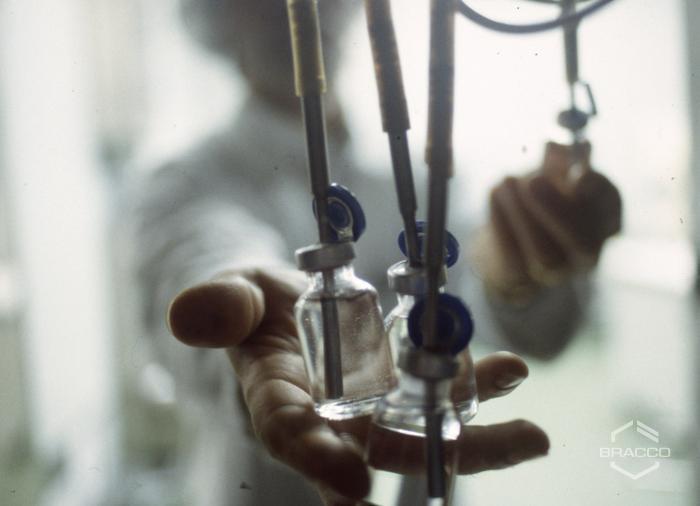 Sintetica SA di Mendrisio, reparto di sterilizzazione, anni '90