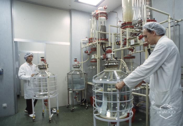 Sintetica SA di Mendrisio, reparto di preparazione delle acque, anni '90