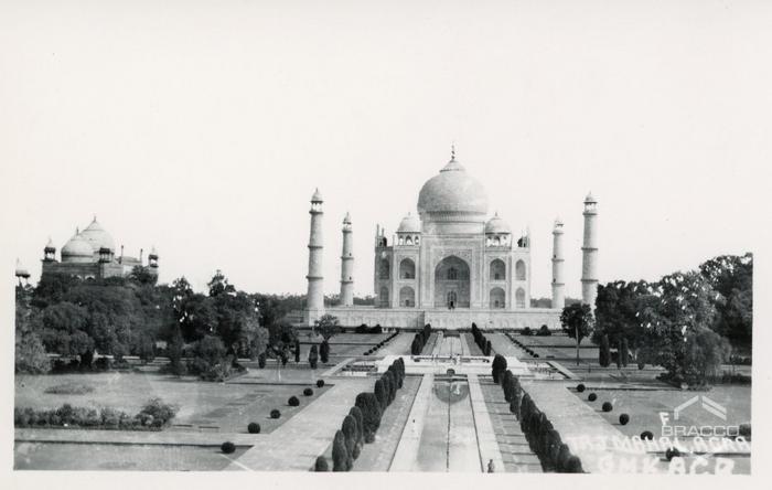 Taj Mahal, gennaio 1964
