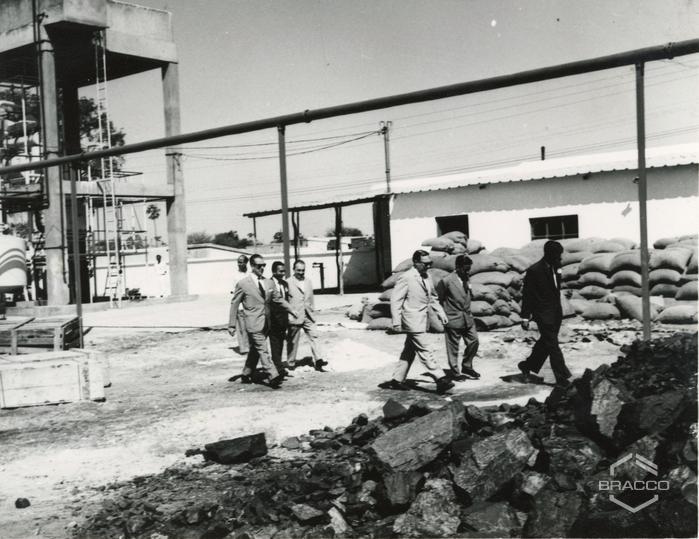 Visita allo stabilimento della Biological Products, 25 gennaio 1964