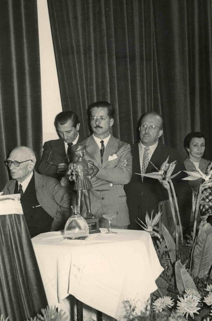 Tullio Bracco durante le celebrazioni del 25° anniversario della Bracco già Italmerck di Milano, 1952
