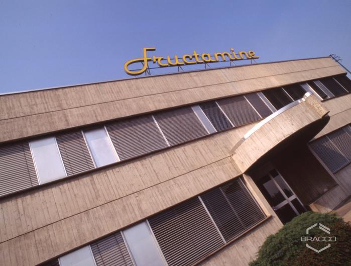 Fructamine, esterni dello stabilimento, anni '90