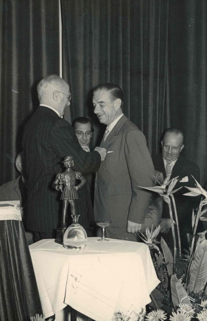 Celebrazioni del 25° anniversario della Bracco già Italmerck di Milano, 1952