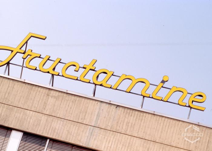 Fructamine, esterni dello stabilimento, anni '90