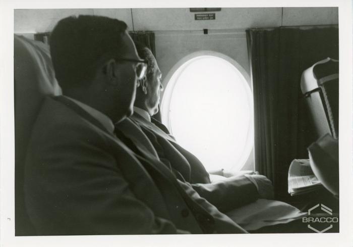 Il prof. Ernst Felder e il dr. Fulvio Bracco in viaggio, gennaio 1964