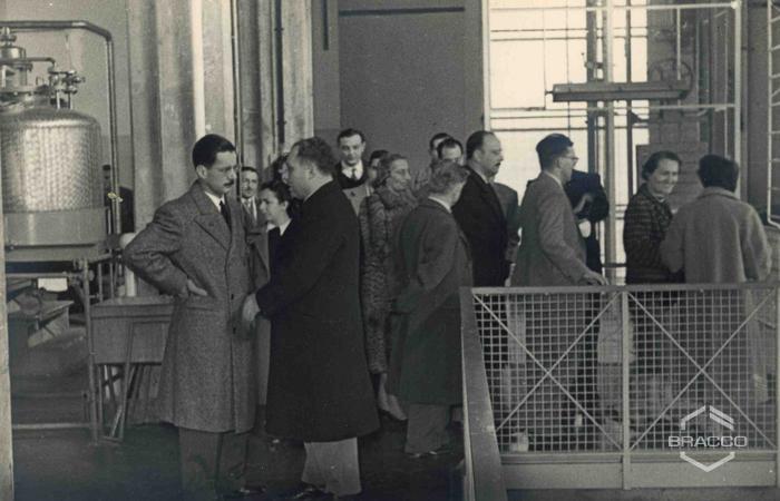 Celebrazioni del 25° anniversario della Bracco già Italmerck di Milano, 1927-1952
