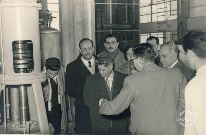 Celebrazioni del 25° anniversario della Bracco già Italmerck di Milano, 1927-1952