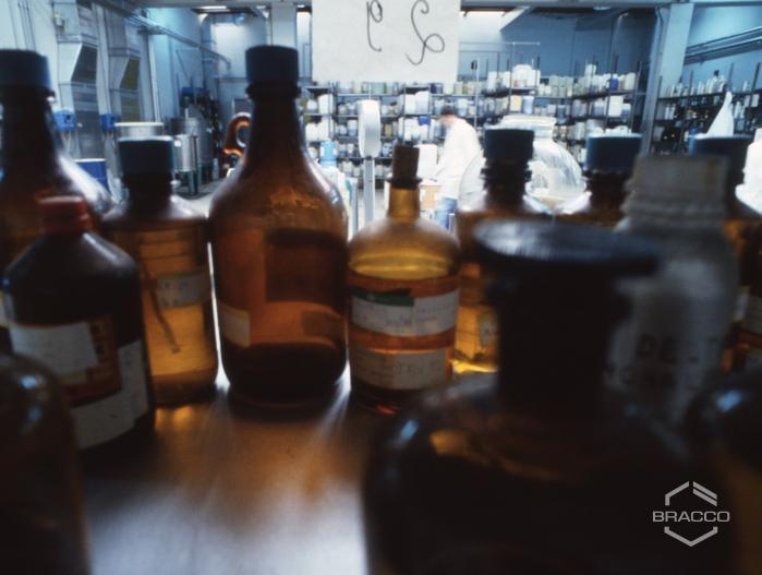Reparto di produzione dello stabilimento Fructamine, anni '90