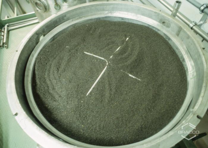 Reparto di produzione dello stabilimento Fructamine, anni '90