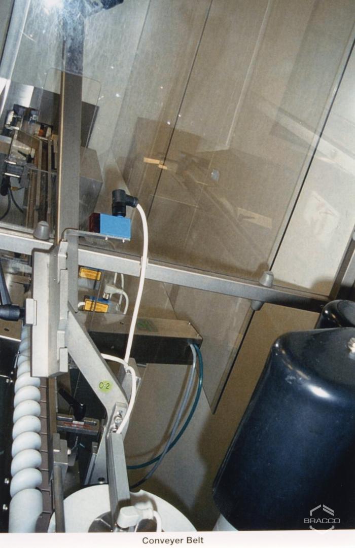 Nastro trasportatore, laboratori Bracco Research Ginevra, 2000